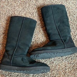 Black UGG boots